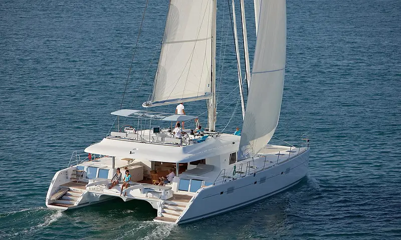 Horizon Catamaran
